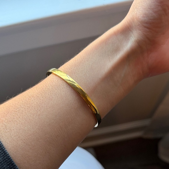 Kate Spade Gold Bang “heart of gold” - Picture 4 of 4